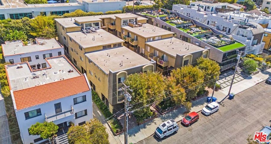 Property photo for 2727 3rd Street, Santa Monica, CA