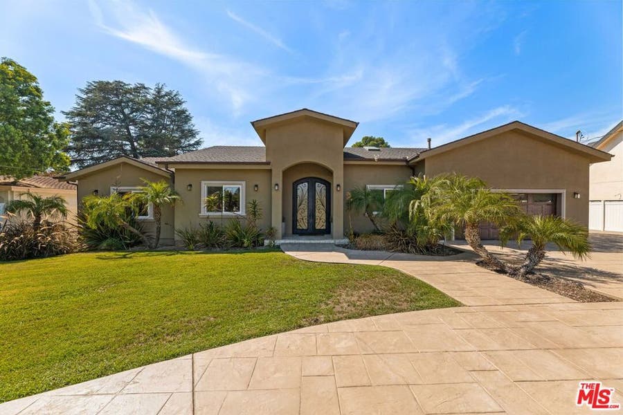 Property photo for 8817 Encino Avenue, Los Angeles, CA