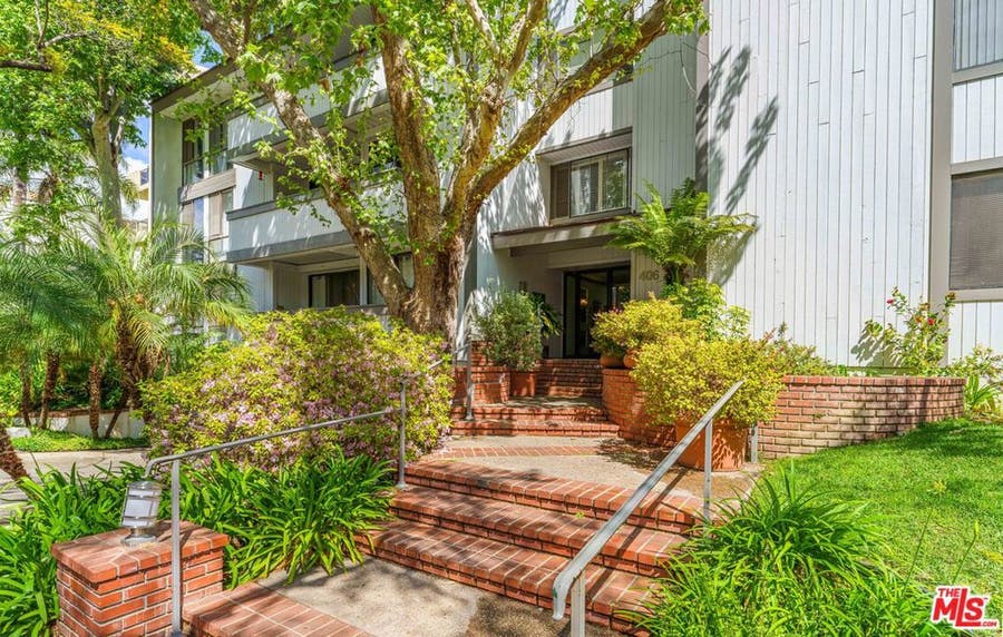 Property photo for 406 N OAKHURST Drive, #105, Beverly Hills, CA