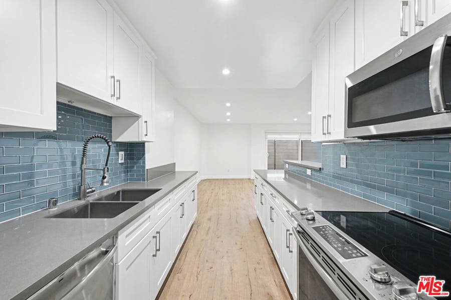Property photo for 136 S Palm Drive, #103, Beverly Hills, CA