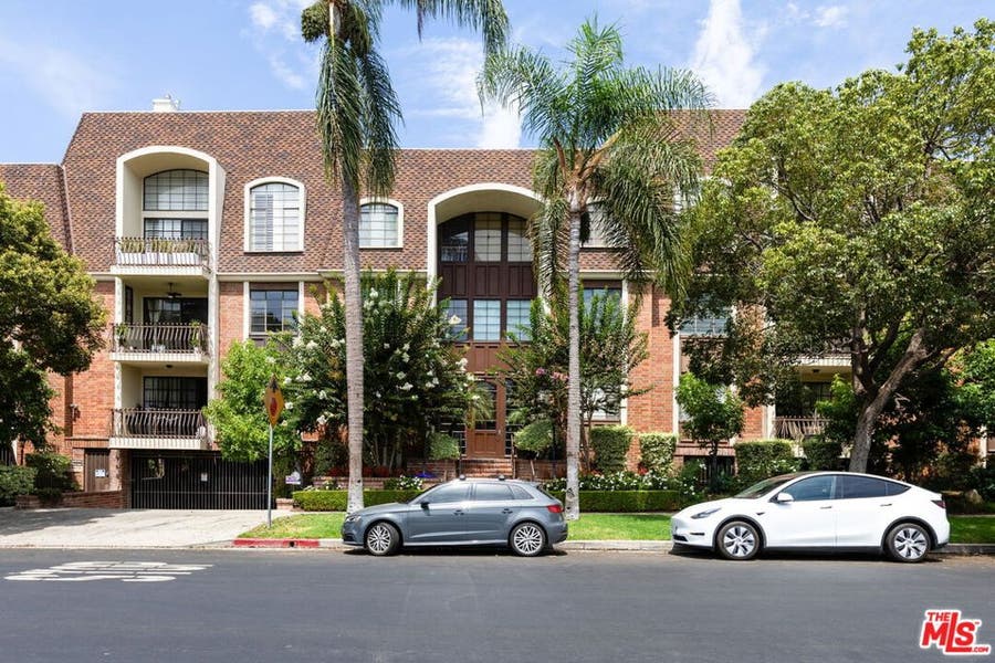 Property photo for 11939 Gorham Avenue, #204, Los Angeles, CA