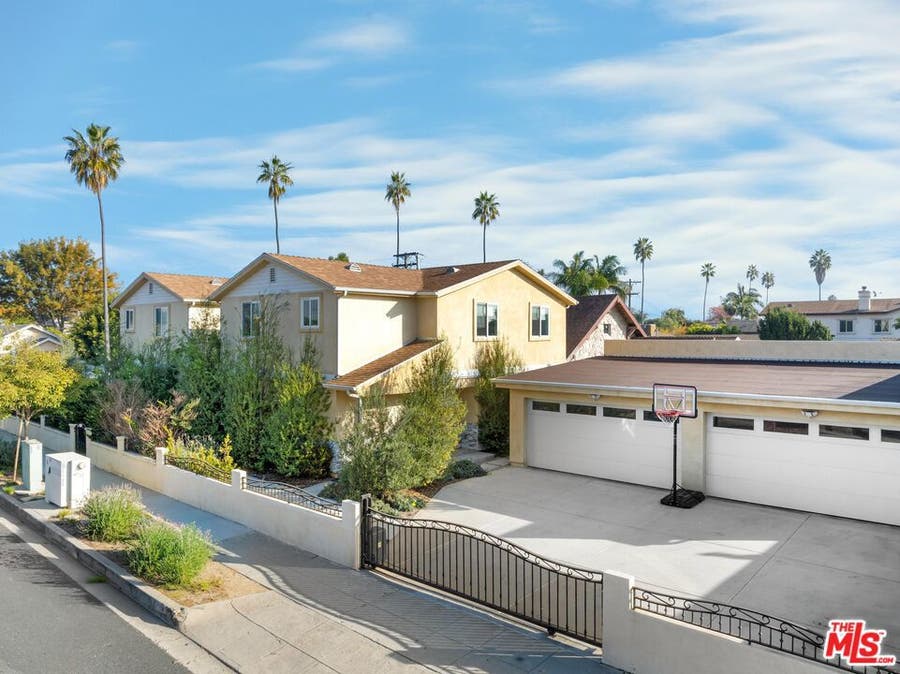 Property photo for 546 W Kelso Street, Inglewood, CA