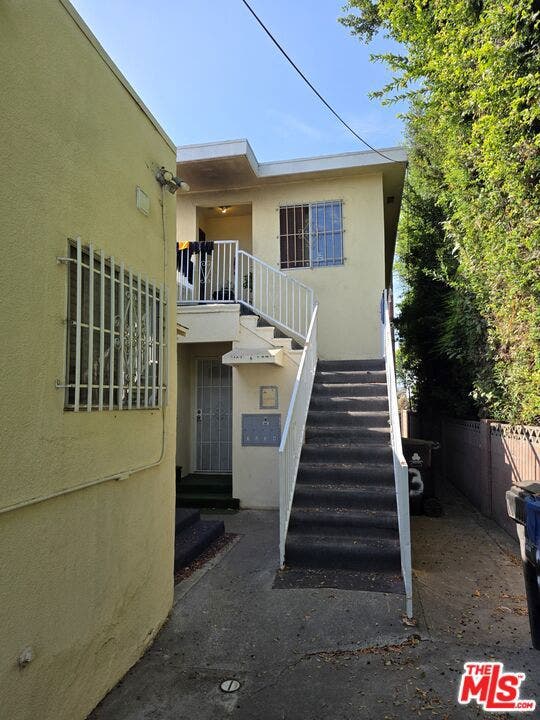 Property photo for 754 E 84th Place, #4, Los Angeles, CA