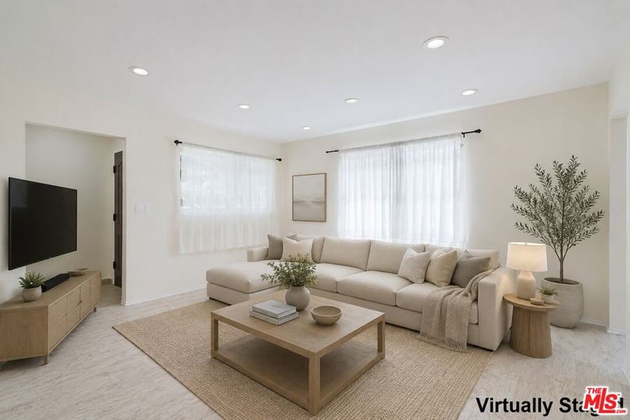 Property photo for 10539 Samoa Avenue, Los Angeles, CA