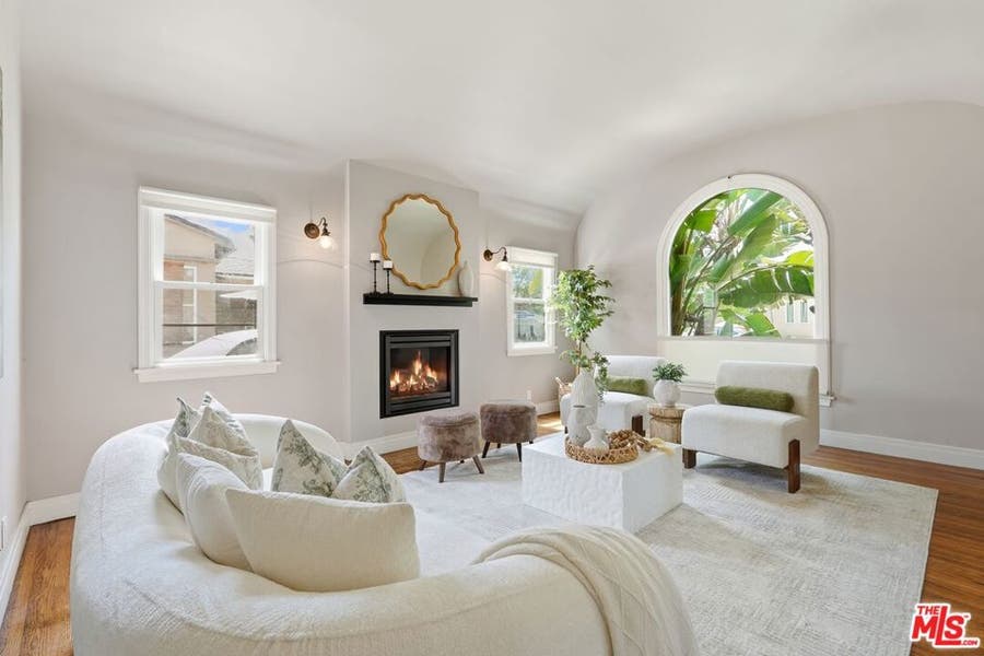 Property photo for 3130 Hutchison Avenue, Los Angeles, CA