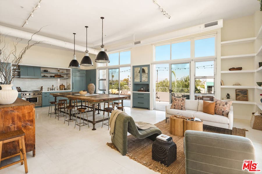 Property photo for 13320 Beach Avenue, #403, Los Angeles, CA