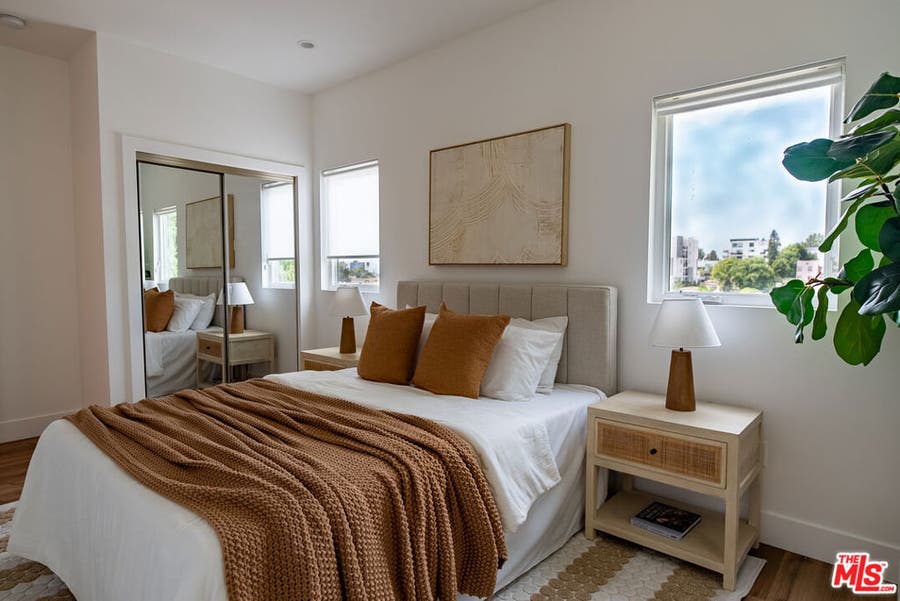 Property photo for 249 N Bonnie Brea Street, #4, Los Angeles, CA