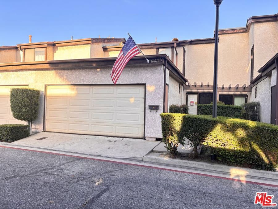 Property photo for 10010 Aspen Circle, Santa Fe Springs, CA