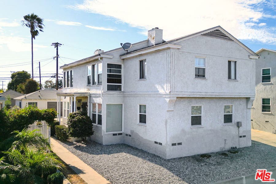 Property photo for 8207 Crenshaw Drive, Inglewood, CA