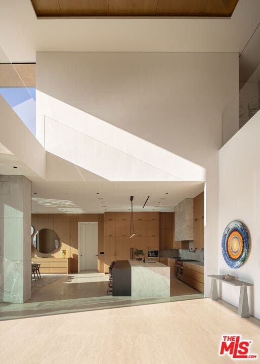 10733 Stradella Court, Los Angeles, CA 90077 10733 Stradella Court, Los Angeles, CA 90077
