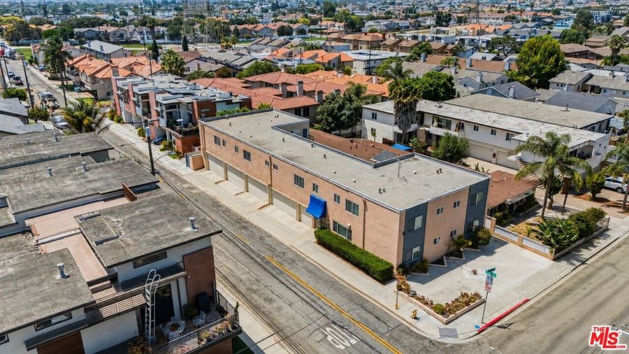 Property photo for 2622 Vanderbilt Lane, Redondo Beach, CA