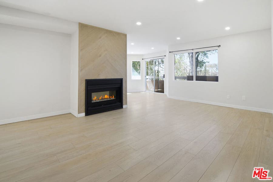Property photo for 19863 Sandpiper Place, #105, Newhall, CA