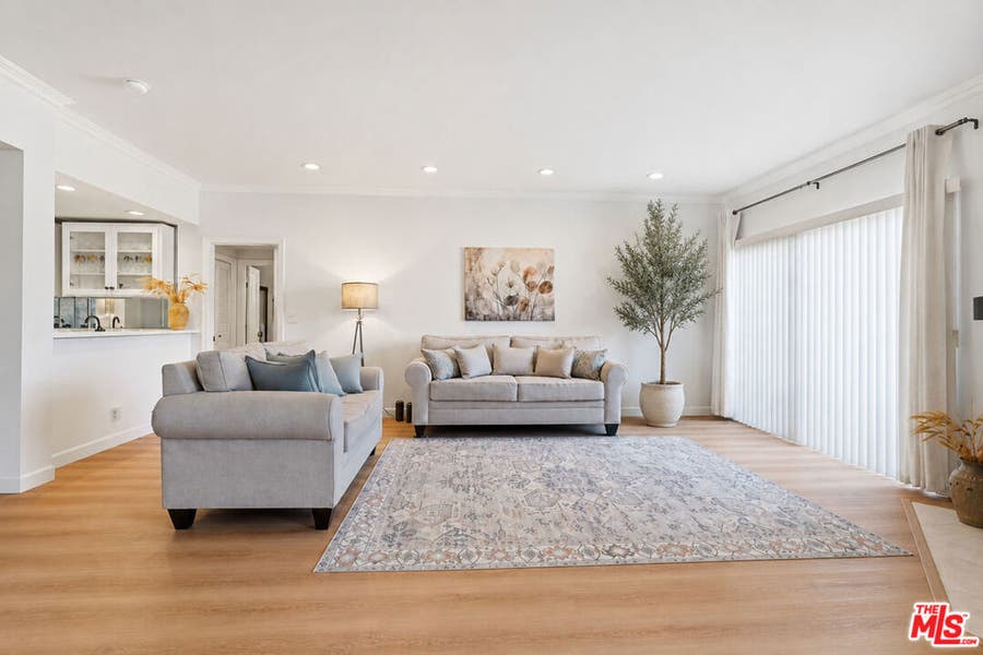 Property photo for 828 S Bedford Street, #202, Los Angeles, CA