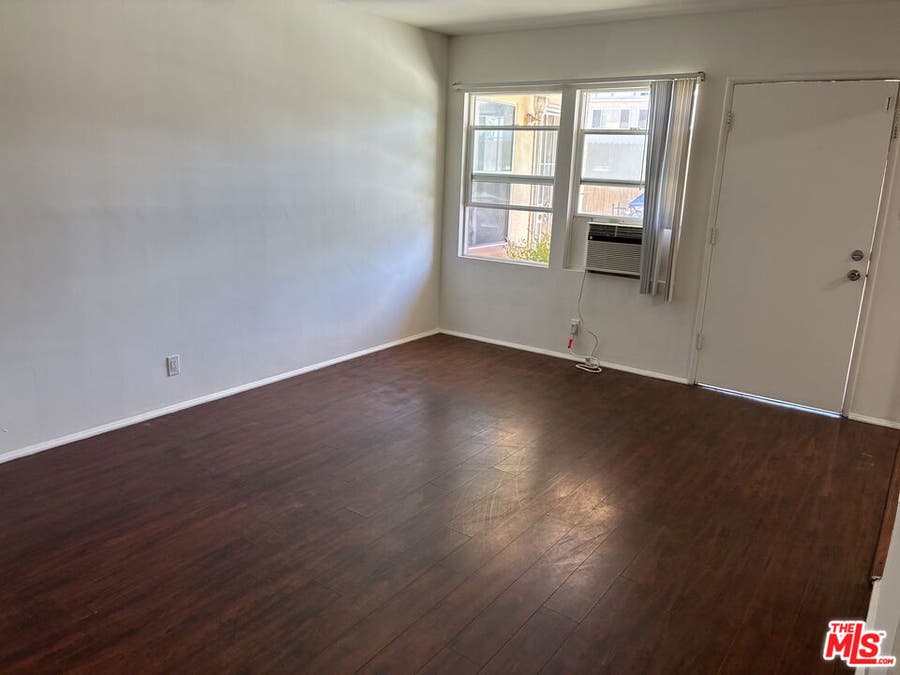 Property photo for 15943 Victory Boulevard, #2, Van Nuys, CA