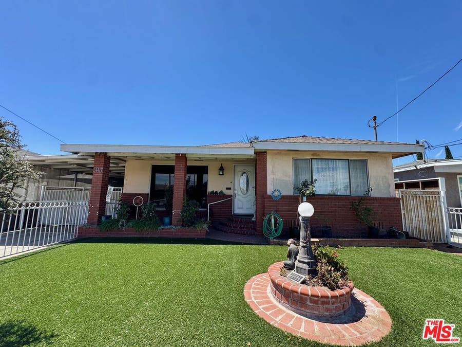Property photo for 24417 Broad Avenue, Los Angeles, CA