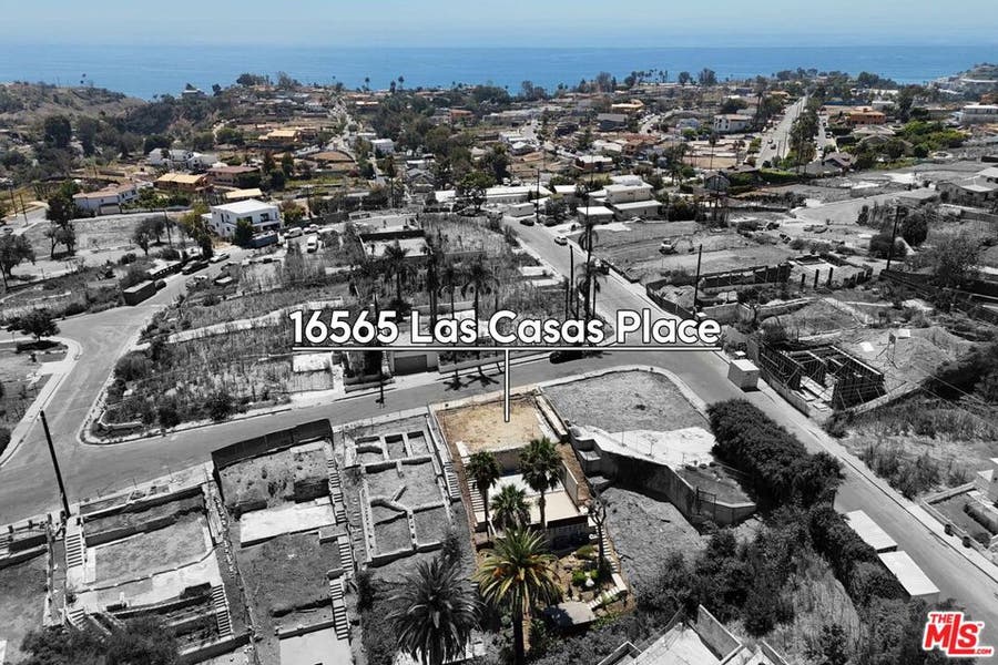 Property photo for 16565 Las Casas Place, Pacific Palisades, CA