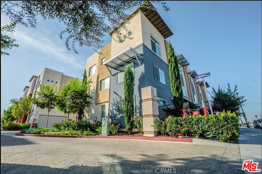 Property photo for 5795 S Acacia Lane, Lakewood, CA
