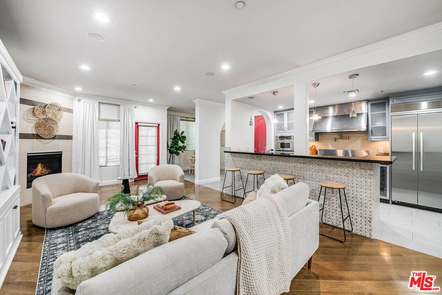 Property photo for 4805 Bellflower Avenue, #104, Los Angeles, CA