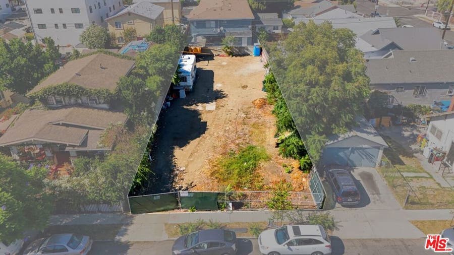 Property photo for 1339 W 35th Place, Los Angeles, CA