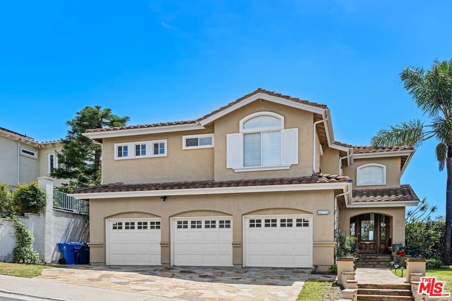 Property photo for 16778 Calle Arbolada, Los Angeles, CA