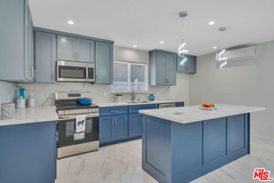 Property photo for 5128 W 133rd Street, Hawthorne, CA
