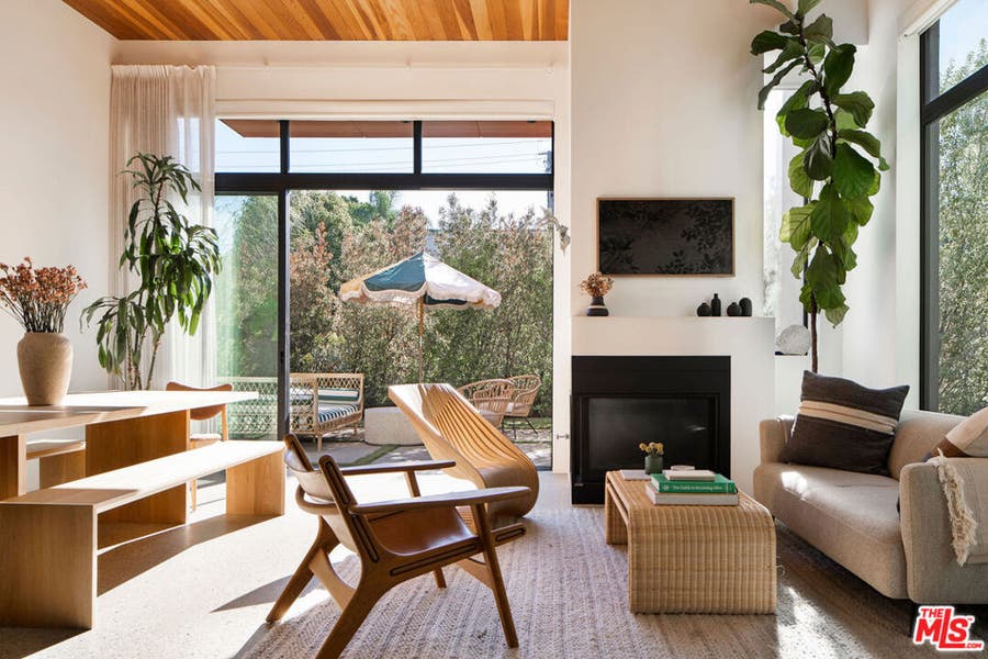 Property photo for 1329 California Avenue, #102, Santa Monica, CA