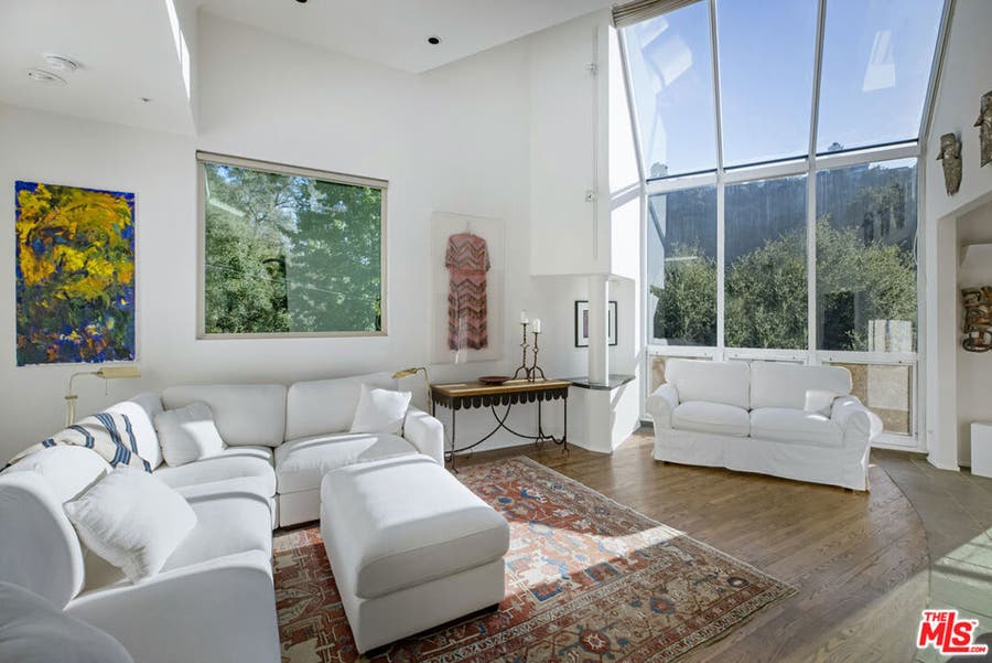 Property photo for 10361 Caribou Lane, Los Angeles, CA