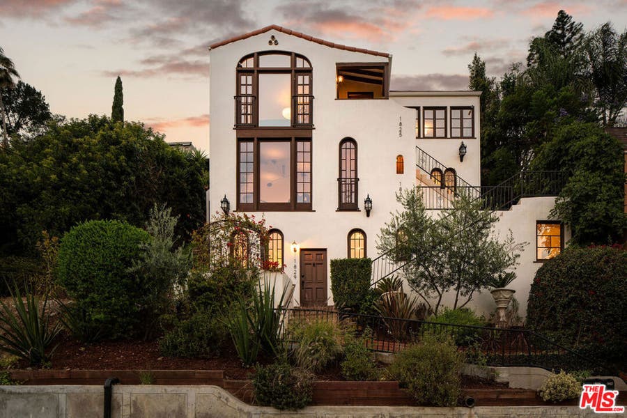Property photo for 1825 Redesdale Avenue, Los Angeles, CA