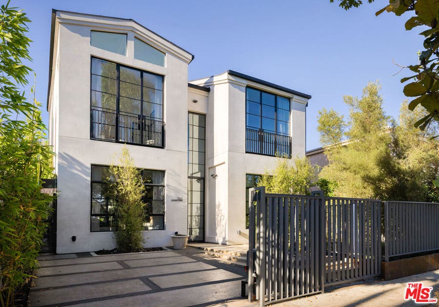 Property photo for 745 Sunset Avenue, Venice, CA