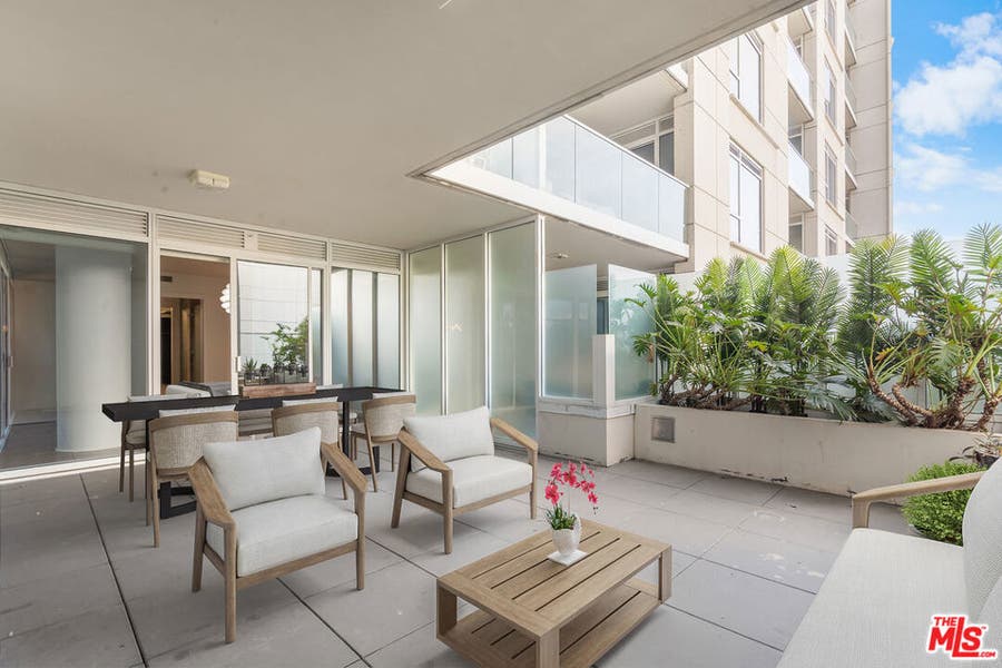 Property photo for 6250 Hollywood Boulevard, #4E, Los Angeles, CA
