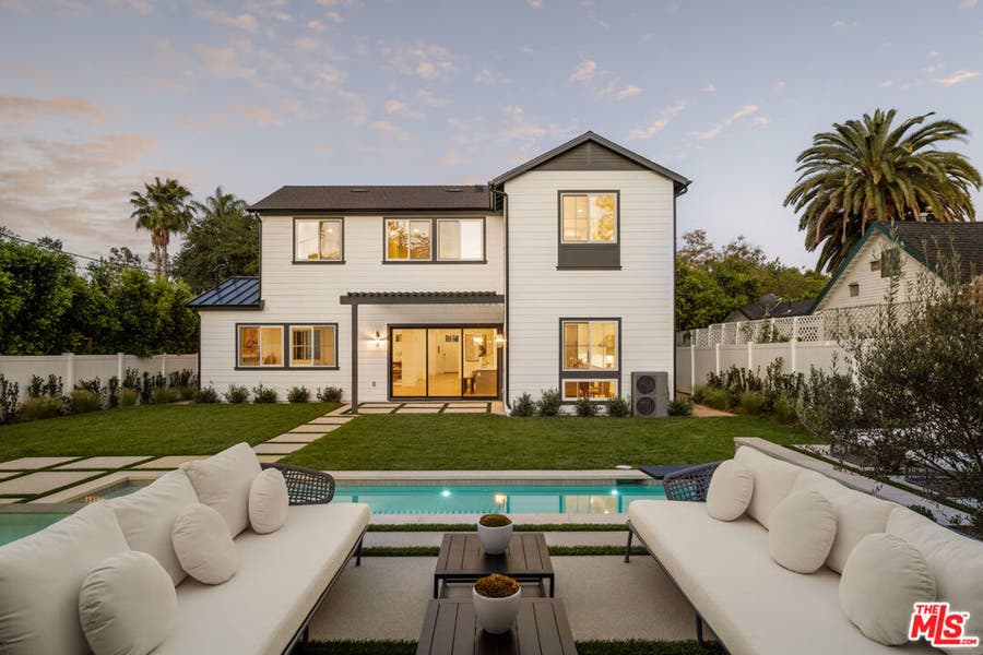 Property photo for 5109 Genesta Avenue, Encino, CA