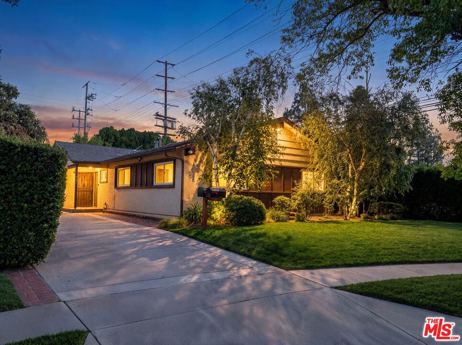 Property photo for 22756 Mobile Street, West Hills, CA