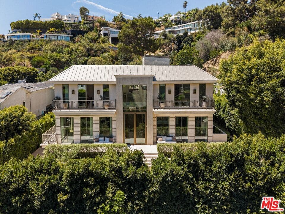 1395 N Doheny Drive, Los Angeles, CA 90069