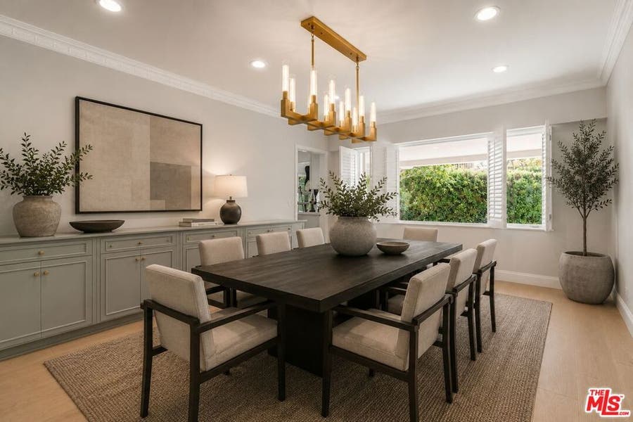 Property photo for 713 Walden Drive, Beverly Hills, CA