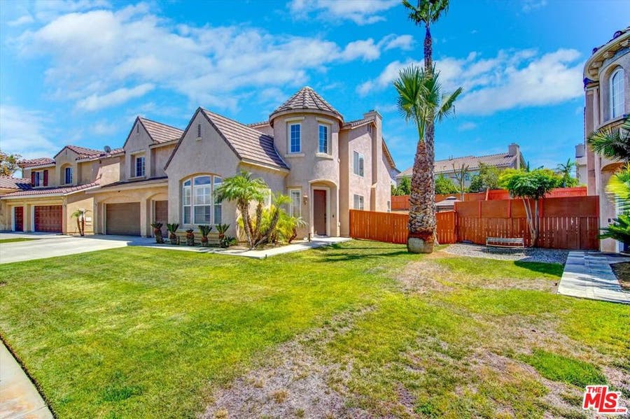 Property photo for 9071 Evonvale Drive, Corona, CA