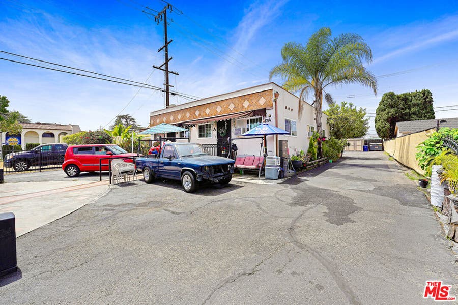 Property photo for 8181 Commercial Place, South Gate, CA
