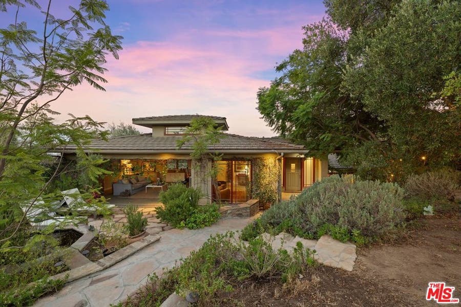 Property photo for 20634 Medley Lane, Topanga, CA