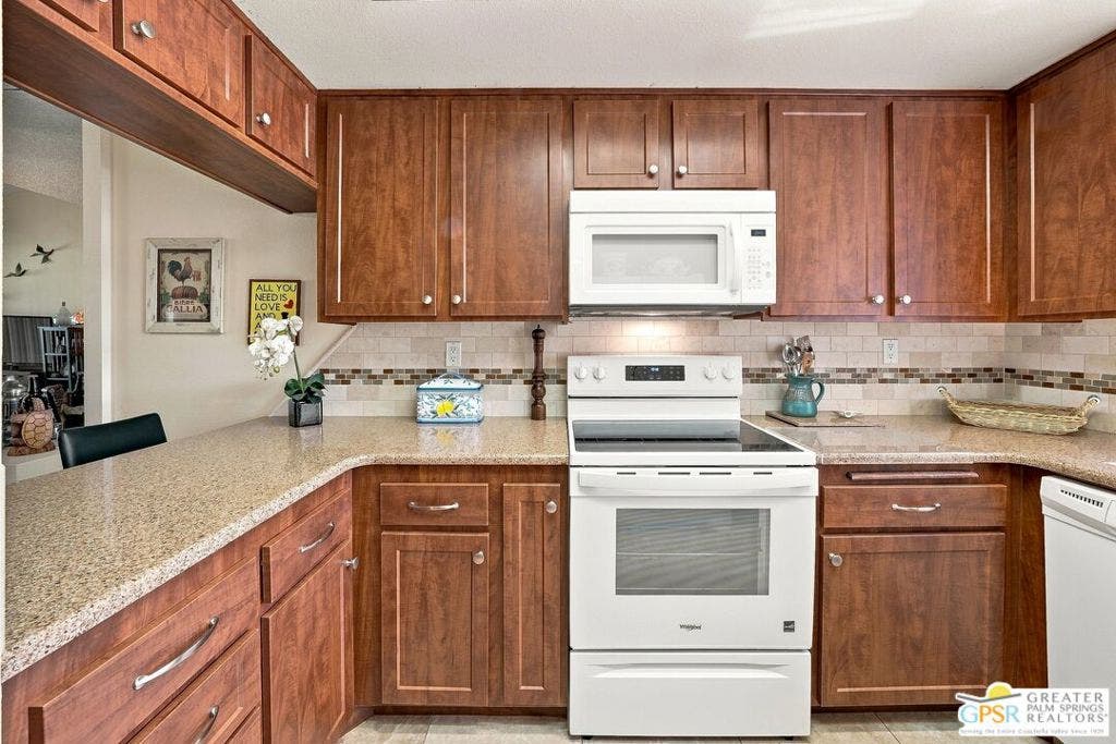 1850 Paseo Pelota, Palm Springs, CA 92262 1850 Paseo Pelota, Palm Springs, CA 92262