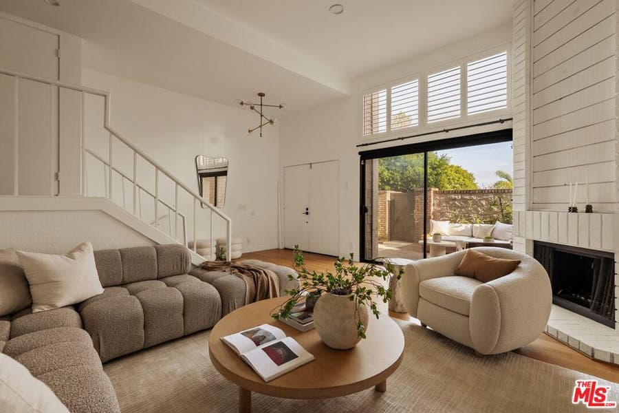 Property photo for 4600 Glencoe Avenue, #2, Marina Del Rey, CA