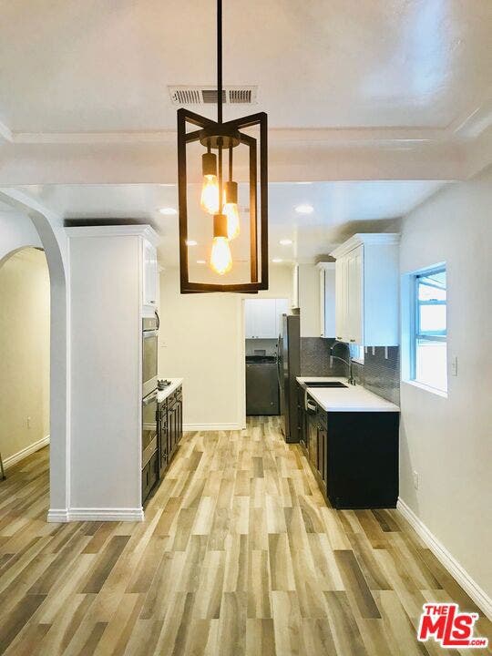 Property photo for 304 W Hillcrest Boulevard, Inglewood, CA