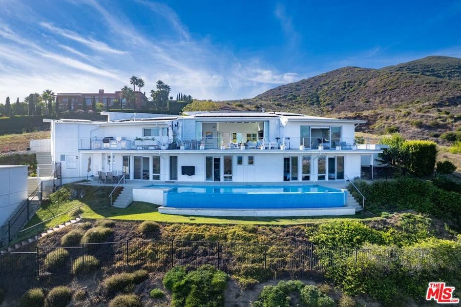 Property photo for 28405 Via Acero Street, Malibu, CA