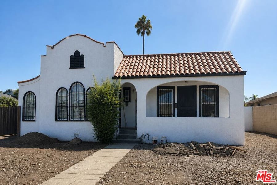 Property photo for 4008 Arlington Avenue, Los Angeles, CA
