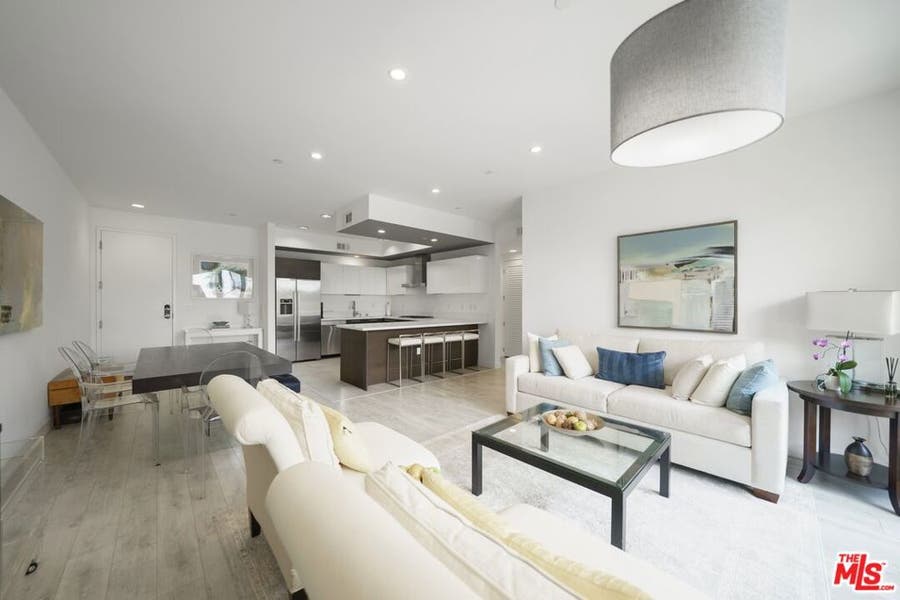 Property photo for 118 S Kenwood Street, #105, Glendale, CA