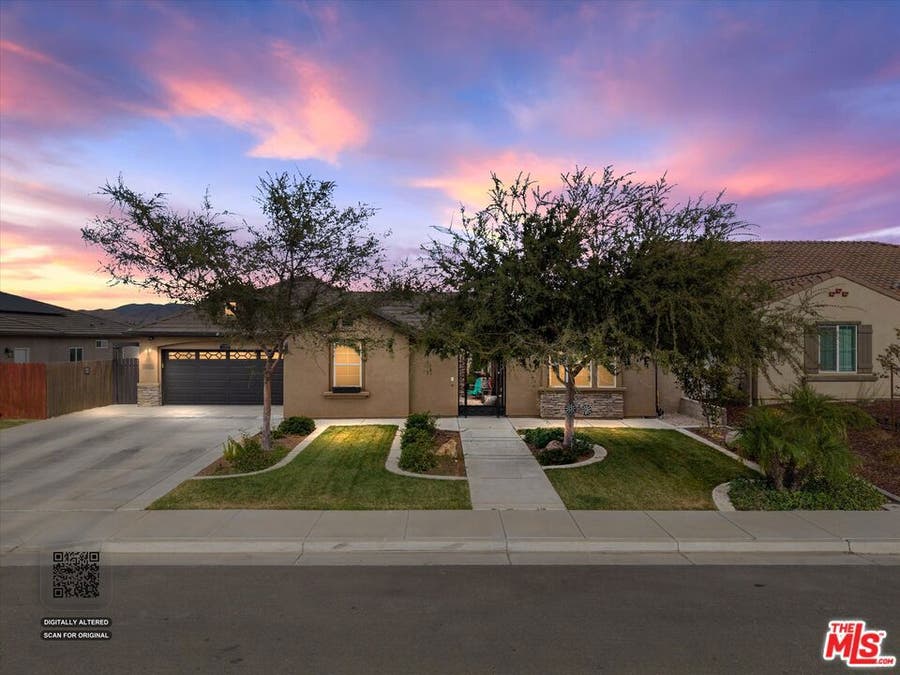 Property photo for 5103 Anaconda Avenue, Bakersfield, CA