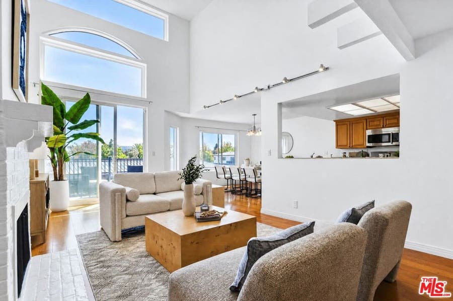 Property photo for 2677 Centinela Avenue, #401, Santa Monica, CA