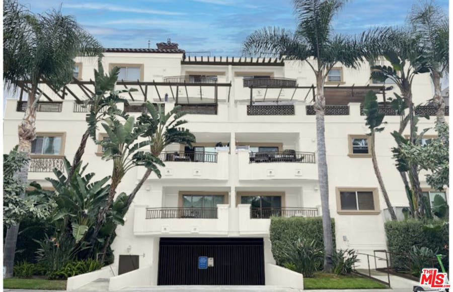 Property photo for 1520 S Shenandoah Street, #304, Los Angeles, CA