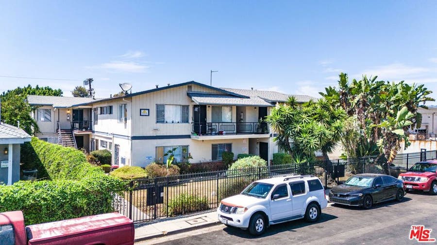 Property photo for 2027 S Ridgeley Drive, Los Angeles, CA