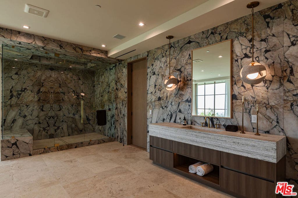 1465 Donhill Drive, Beverly Hills, CA 90210 1465 Donhill Drive, Beverly Hills, CA 90210