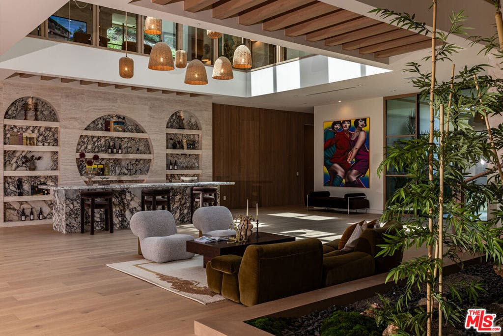 1465 Donhill Drive, Beverly Hills, CA 90210 1465 Donhill Drive, Beverly Hills, CA 90210