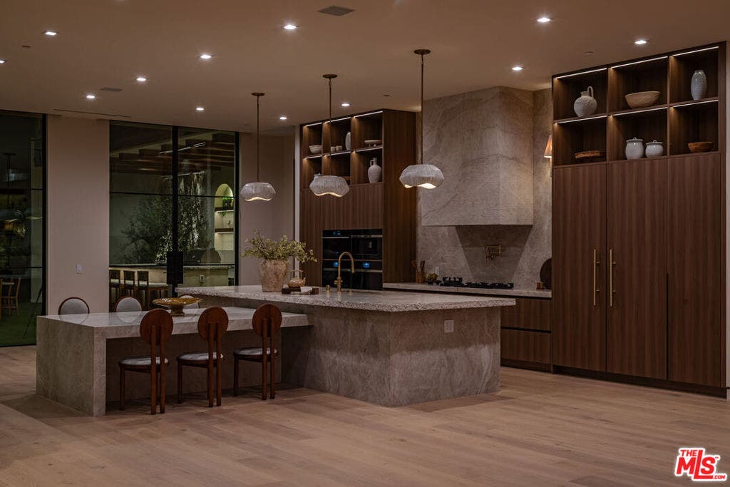 1465 Donhill Drive, Beverly Hills, CA 90210 1465 Donhill Drive, Beverly Hills, CA 90210